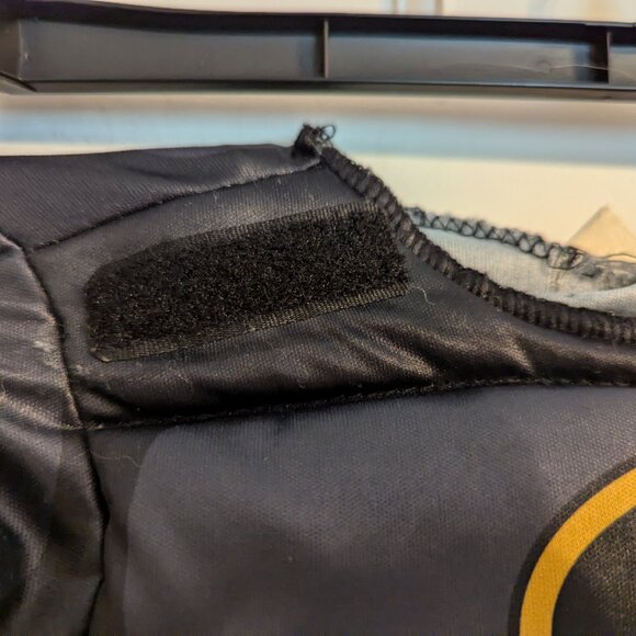 Infant Boys One-Piece Batman Costume DC Muscle Chest Rubies sz 4T NO CAPE - Picture 5 of 10